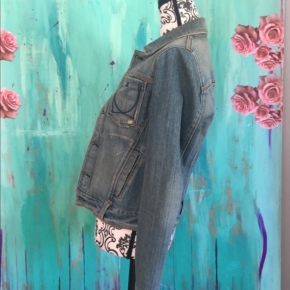 Denim jacket - Picture 2 of 3